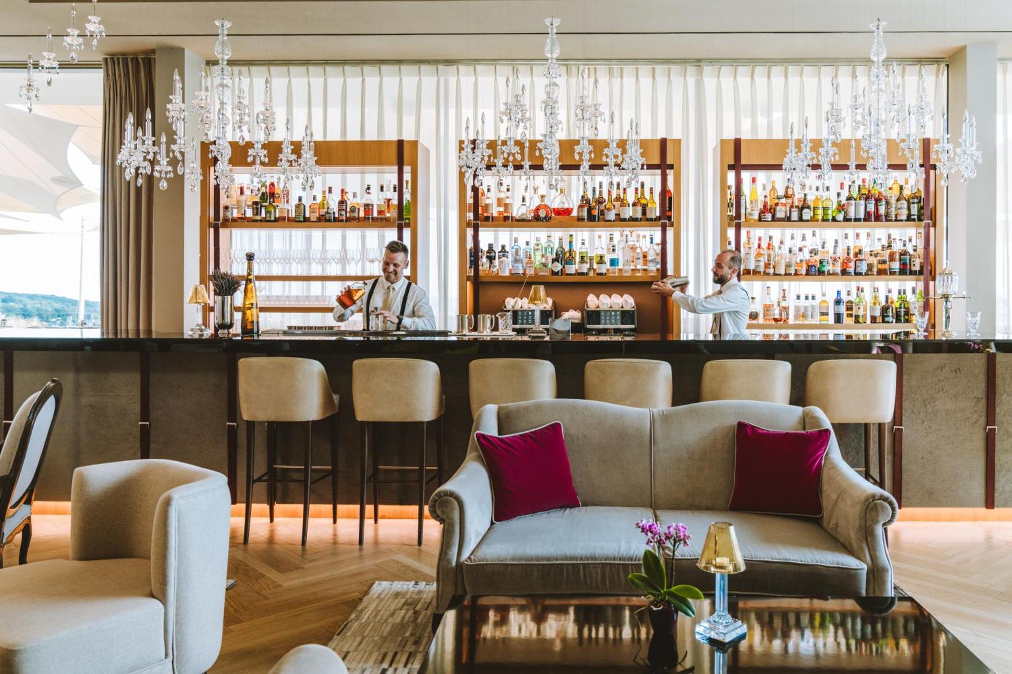 Royal Champagne Hotel & Spa Champillon Екстер'єр фото